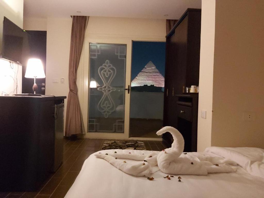 Pyramids Plateau Inn Giza Buitenkant foto