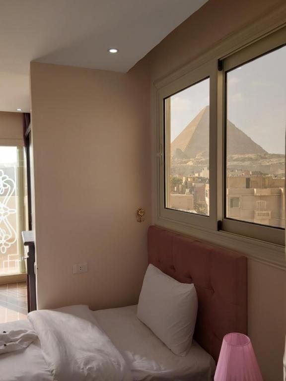 Pyramids Plateau Inn Giza Buitenkant foto